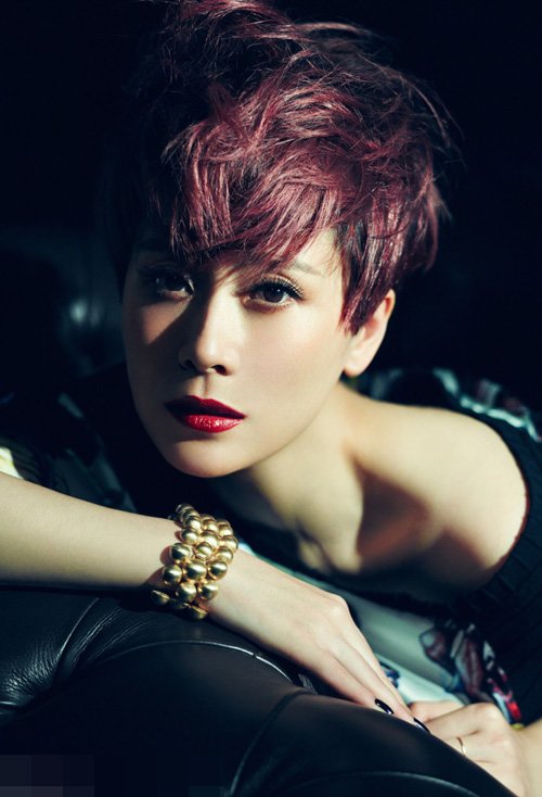 ����Ůʿ������ͷ������ ��ζʮ���Ů������ͼƬ