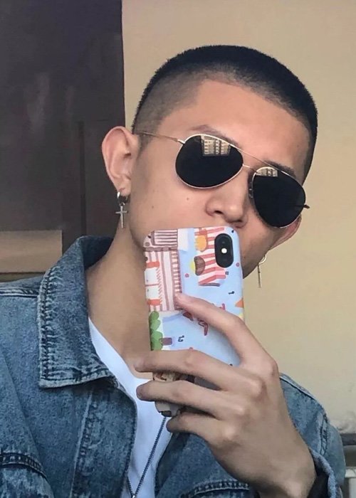 ������˧��ͷ�̷����ʹ�ȫ ����˧�������̷�����