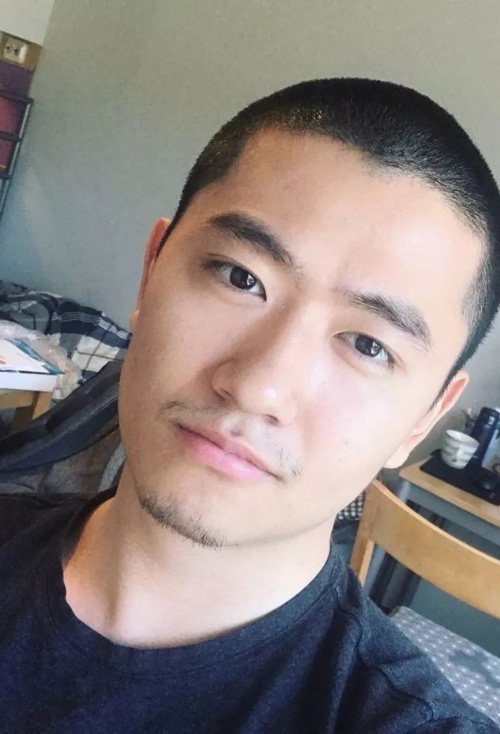 ������˧��ͷ�̷����ʹ�ȫ ����˧�������̷�����