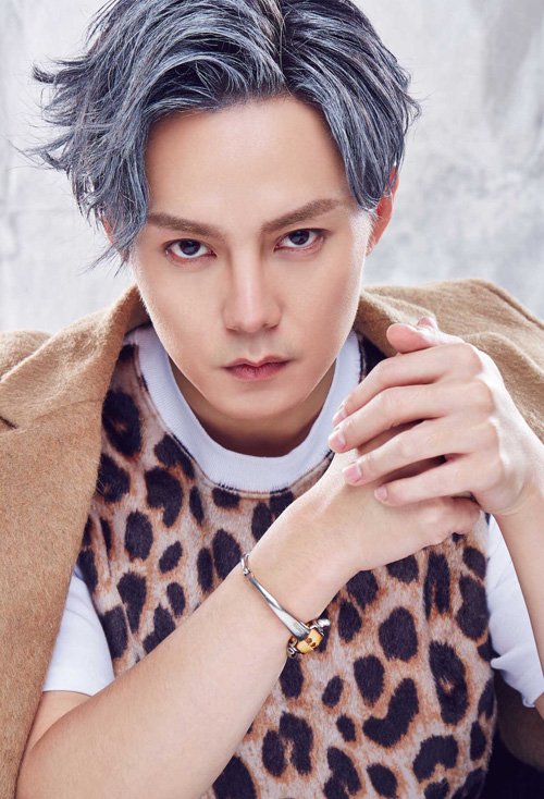 �̷����ӷ��������ܱ�˧�� ��ϸ�˽��д�����ķ���