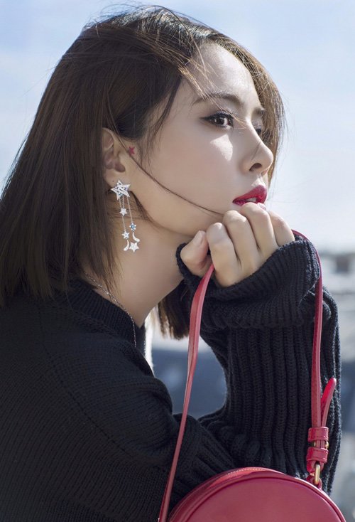 ����Ů���ʺ���ֱ���� ������Ů��ֱ��ȫ��