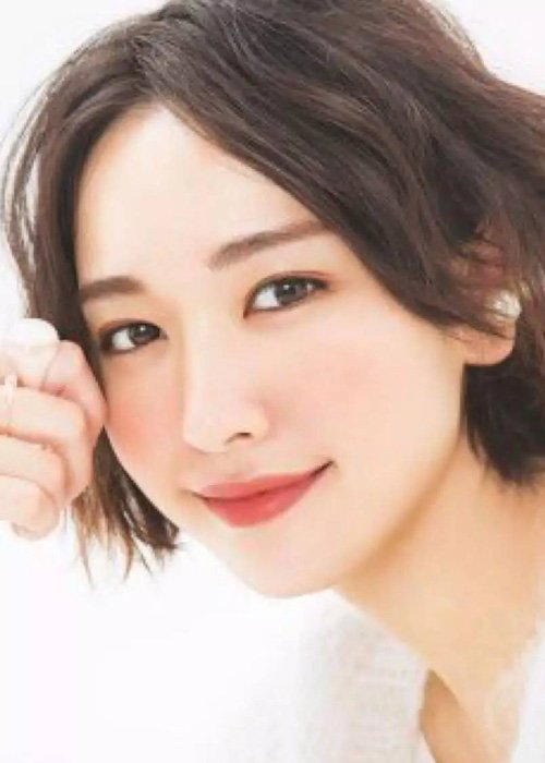 ����������Ů���̳��ľ��� �����������ľ�������ͼƬ