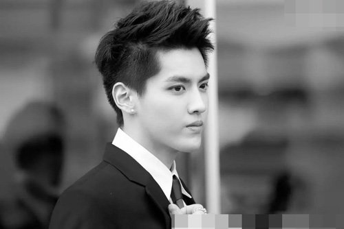 ����������ͷ�������ÿ� ��������˧����ͷ������