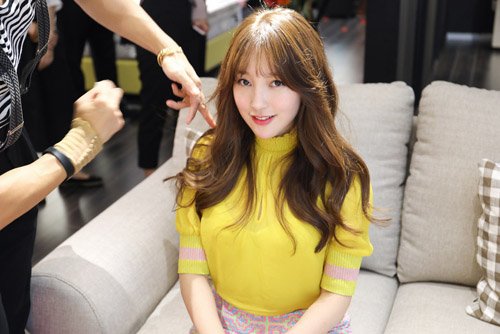 ����Լ���糤ͷ����ȫ �����ഺʱ��ľ��̷���