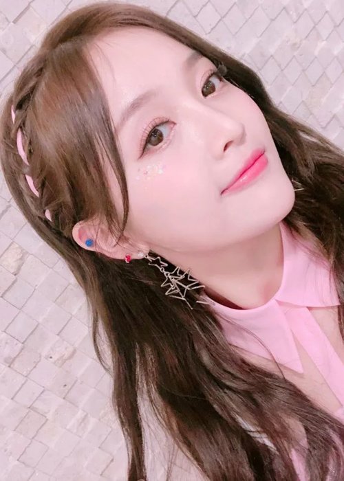 �����Ů���๫���跢�� С���������ı���������