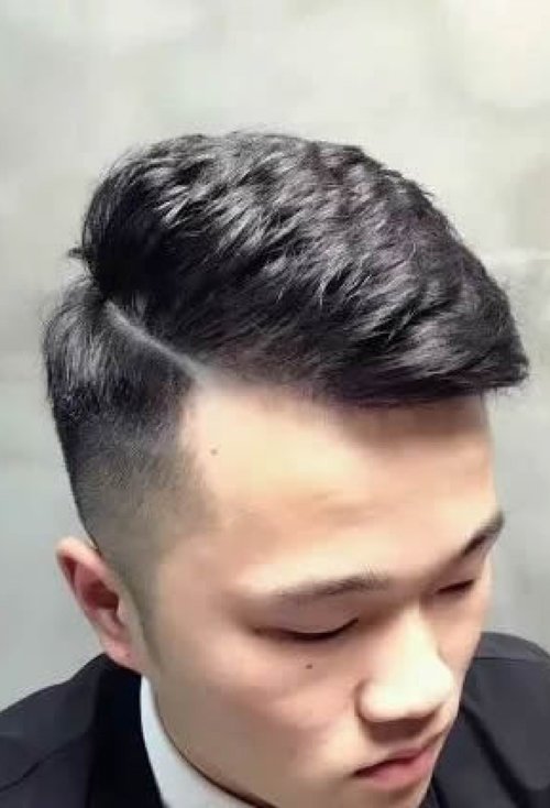 ��ֵ���ߵ������̷�ʾ�� �ͷŶ��ظ��Ծ�ͷ������