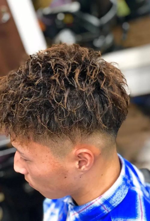 ������ֽ�������̵����� �������з��ϵĶ̷�����