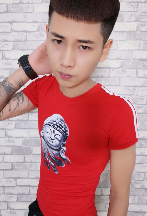 ���������������Ķ̷� Ӣ��˧���������ֱ������