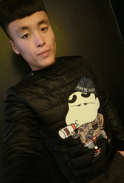 ���������������Ķ̷� Ӣ��˧���������ֱ������