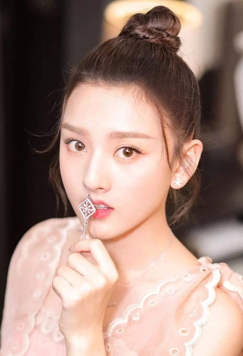 Ů������ֱ�������¸߶� ����������ô���Լ�