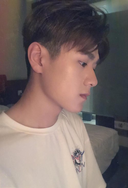 �����������ʺϵĶ̷����� ���бر��Ķ�ͷ������