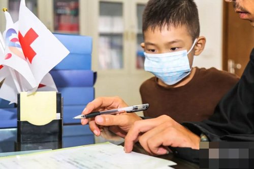 5��С�к���̷�����ͼƬ �������ȵ��к��̷���ȫ