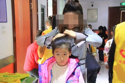 Сѧ���ʺ���ʲôͷ��? ��ҫУ԰�Ŀɰ���������