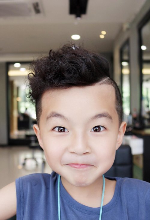 һ����ж�ͯ�̷����� ���ֻ��õĺ��Ӷ̷�ͼƬ