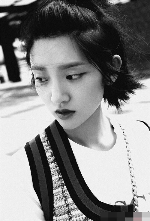 ����ʱ�ж�ͷ�����Ů�� һ�������Ķ̷�����