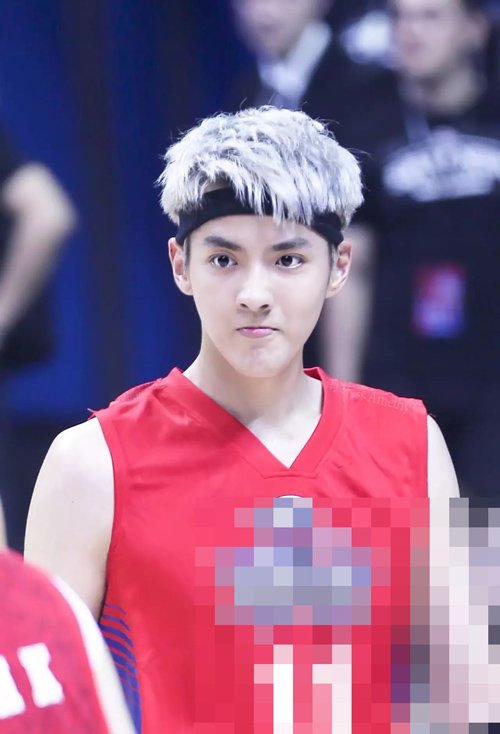 ��������Ԫͷ����ɫ�󼯺� �����������еĶ̷�ͼƬ