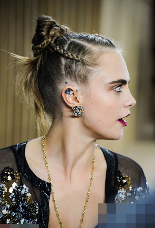 Ů�������̷�����ô�� ��Ϊ��һ�����ǵ����̷�