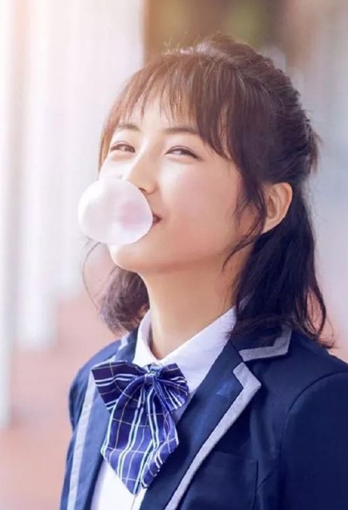 Ůѧ��������ͷ��ͼ�� ק������Ůѧ����������