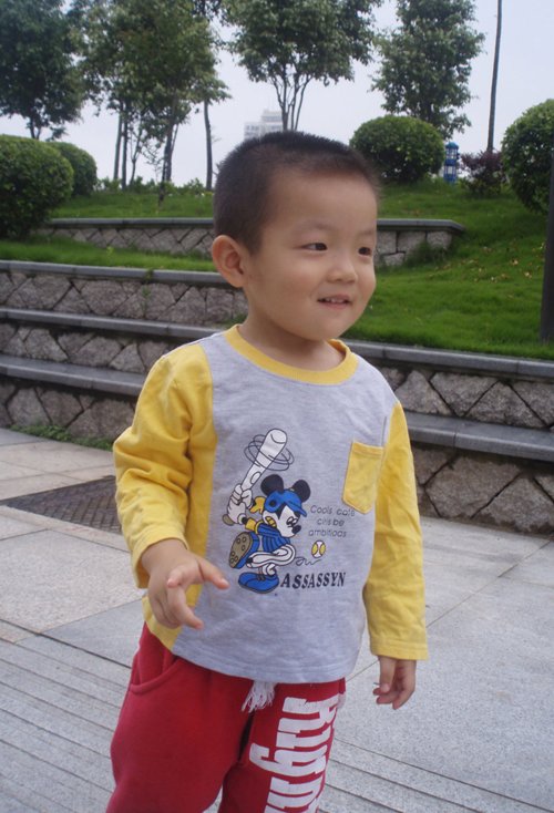 2��С�к��ļ�����ͼ�� �����ɰ��Ķ�ͷ������