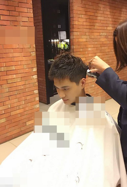 �����ƹ��м�ë��ͼƬ �������Ե������̷�