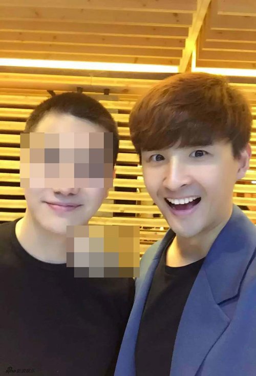 �����ƹ��м�ë��ͼƬ �������Ե������̷�