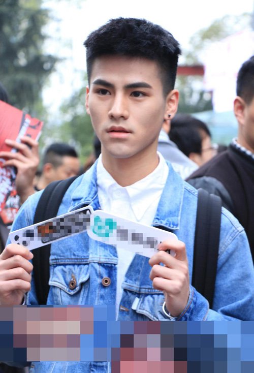 ������̷��������ִ�ȫ ������˧���ľ�ͷ��