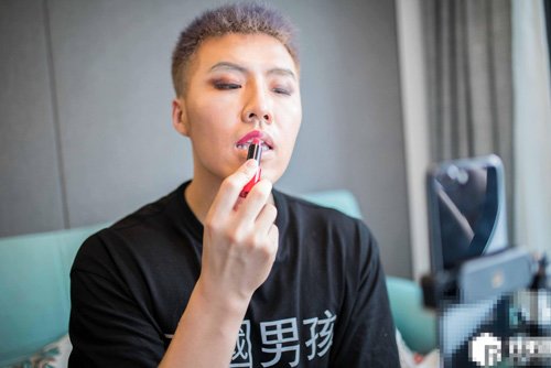 ������̷��������ִ�ȫ ������˧���ľ�ͷ��