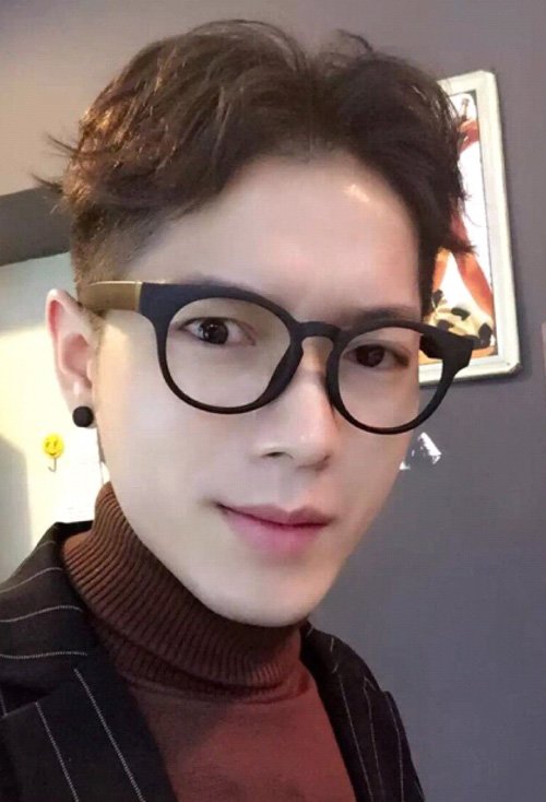 ��Ȼ�������ʺ�ʲô���� ����˧����ͷ��չʾ