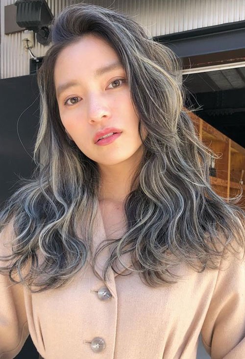 Ů����������Ⱦͷ������ ������ɫ�ͷų��������