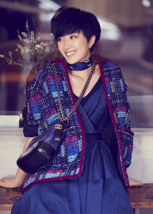 ������Ů���ʺ�ʲô�̷� ���������˵Ķ̷�����