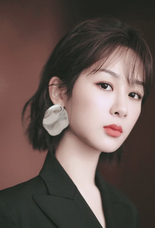 ������Ů���ʺ�ʲô�̷� ���������˵Ķ̷�����