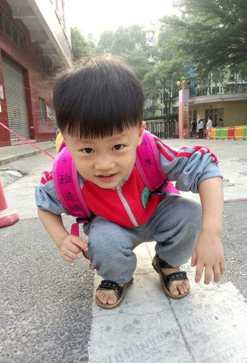 һ����к���ʲô����˧�� �ɰ����˵ĺ��Ӷ̷�