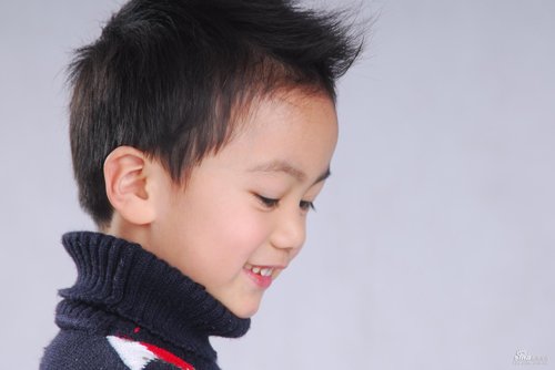 ��ͯ���ͷ������ͼƬ ������ͷ����Ķ̷�