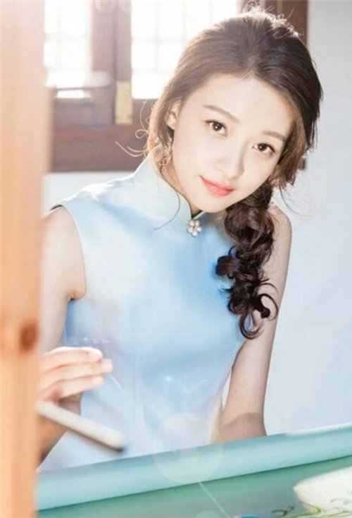 ������Ů����ͷ���ÿ��� ���ȸ��Ե�Ů����������