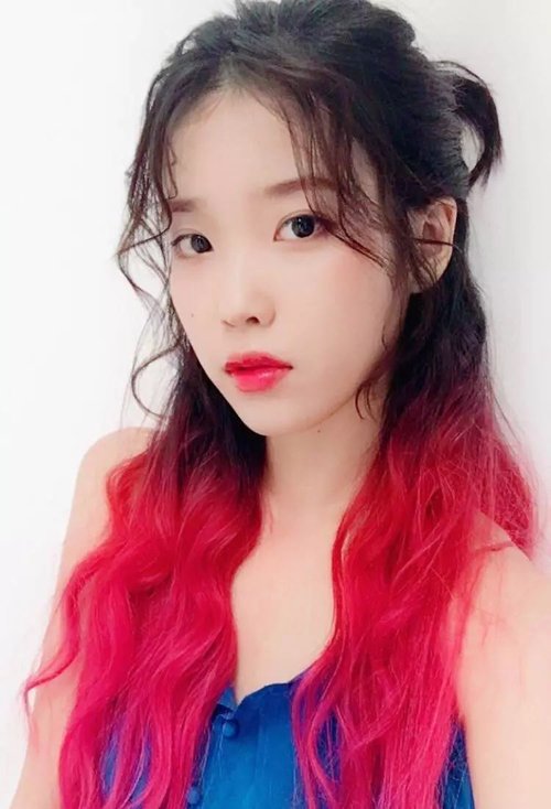 ��СŮ���ʺ����ĳ�ͷ�� ��Ծ��������������ʾ��