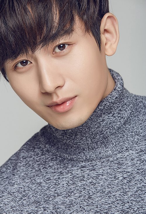 ���������ʺϼ��鷢���� ˧����������ͷ���󼯺�