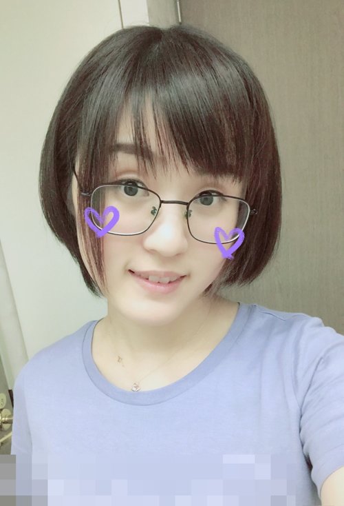 2020���ͷ��խ�ʺϷ��� ����Ů�����Ķ̷�ͼƬ