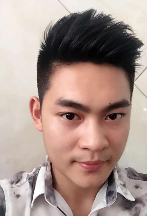 20年男生适合短发发型 清秀男剃出的短头发造型