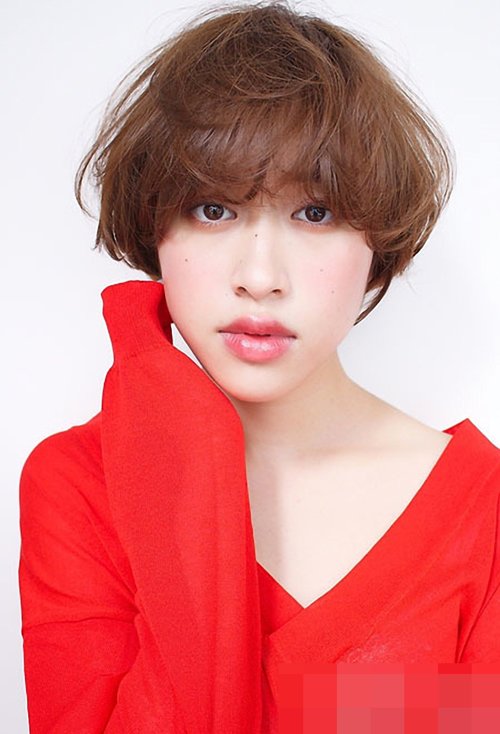 ����˧����Ů���̷����� ��Ů�ر��Ķ�ͷ��ͼ��