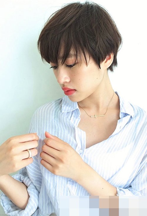 ����˧����Ů���̷����� ��Ů�ر��Ķ�ͷ��ͼ��