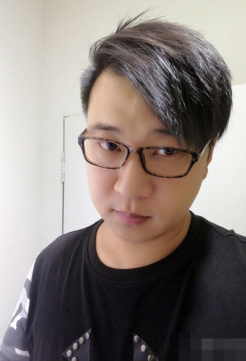 大胖脸男生适合什么发型 迅速变潮男的短发图片