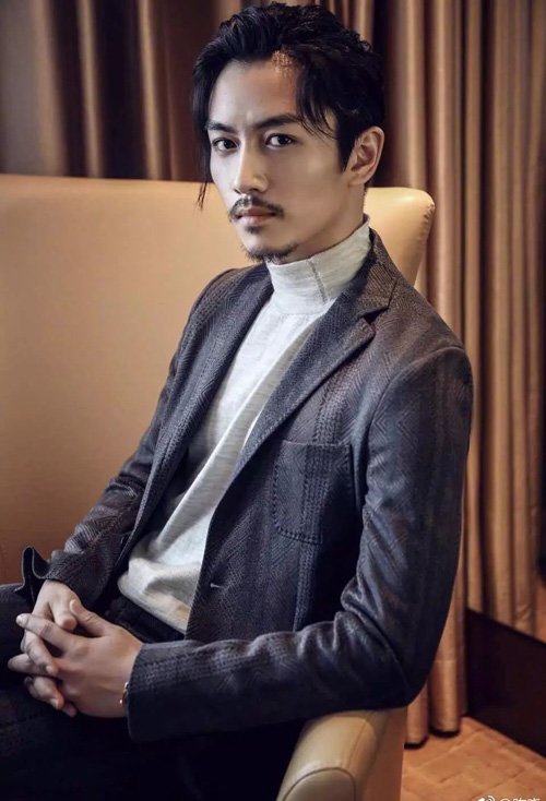 2020�¿���ʿ��ͷ������ ����˧�����͵Ķ̷�ͼƬ