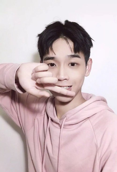 �����̷���ʲô���ͺÿ� ˧��˫���ʵĶ̾�������