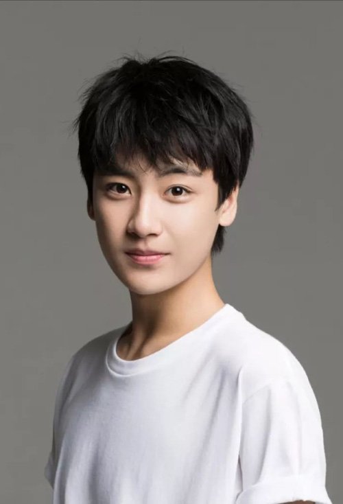 ����ͷ�������ܲ������ ����˧���������̷��Ƽ�