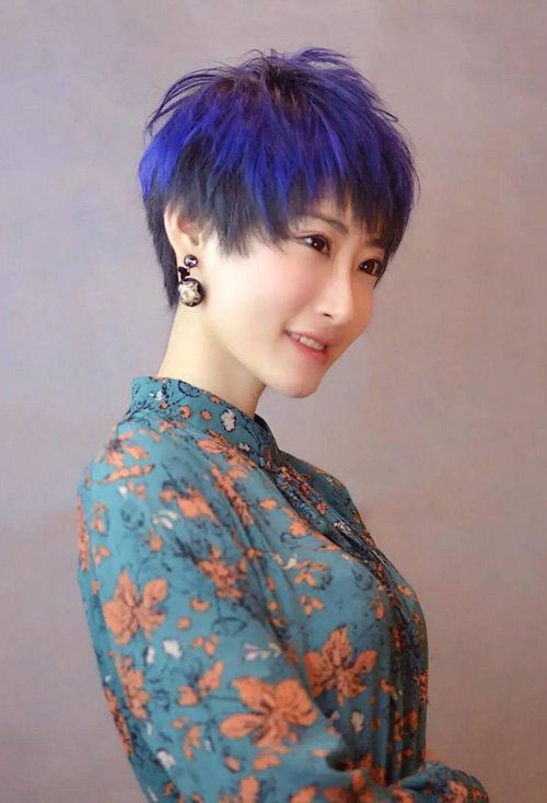 ��ʮ��Ůʿ���̷����� �����еĶ�ͷ������ͼ��