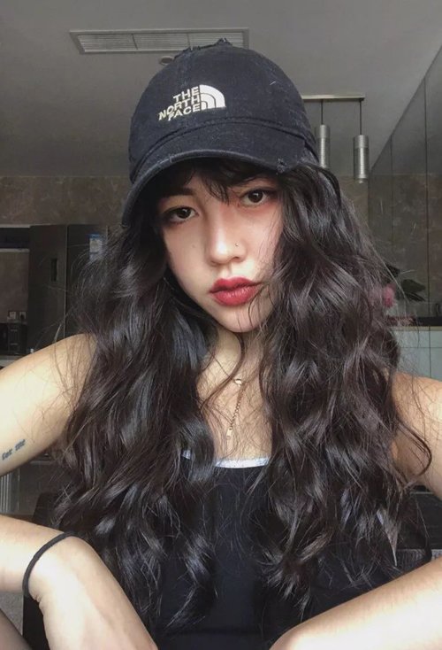 Ůѧ����ô��ͷ���ÿ� ��������һ���������