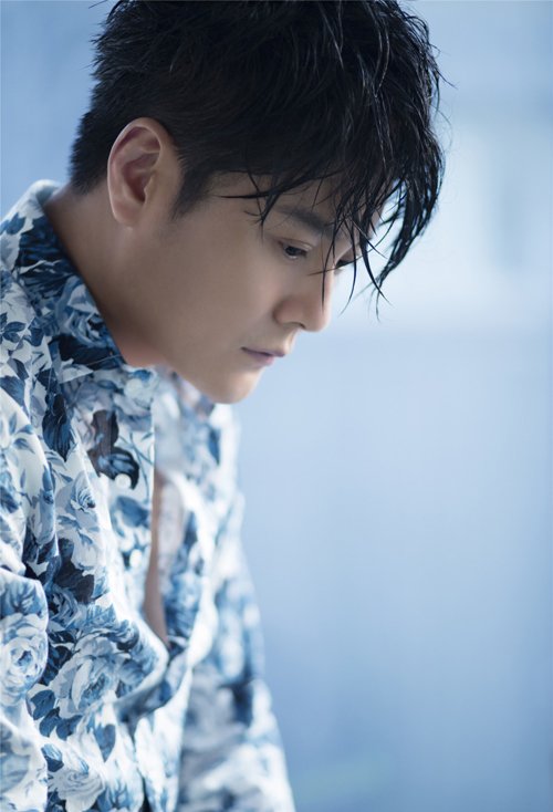 �����������߲�����ͷ�� ������˷�ɶ̷�ʾ��