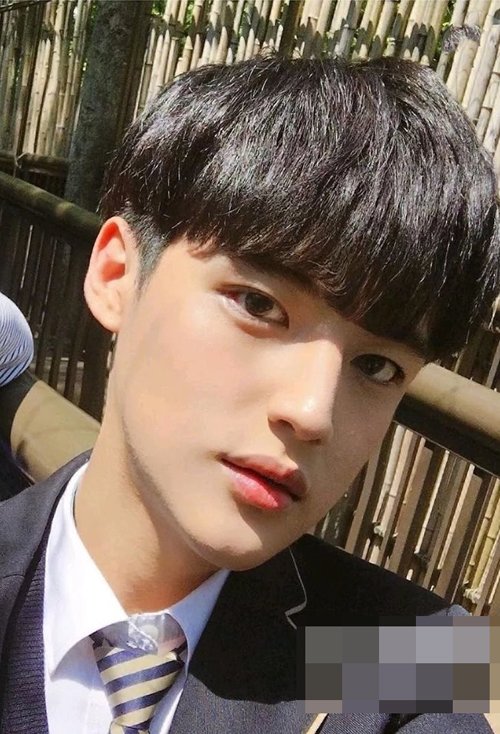 �����������߲�����ͷ�� ������˷�ɶ̷�ʾ��