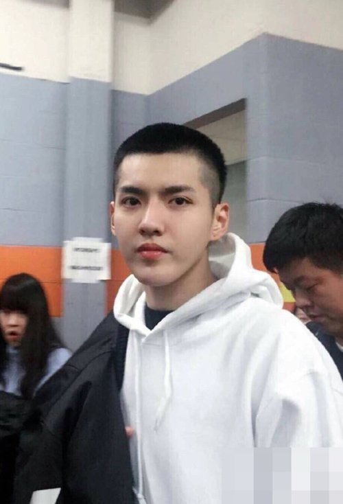 ������˧�����ͷ�̷�ʾ�� ��������˧���̷�����