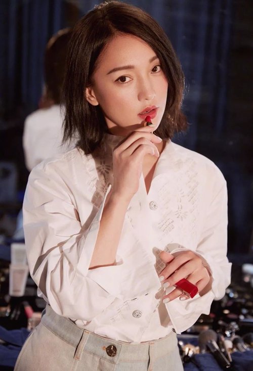 ���°�Ů������ͷ����� 2020���պ�Ů���̷�����